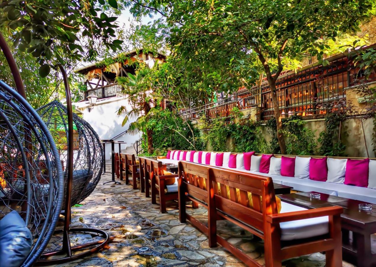 Pansion Oscar Summer Garden Mostar Bagian luar foto