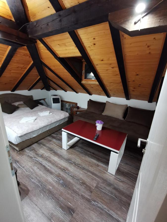 Pansion Oscar Summer Garden Mostar Bagian luar foto