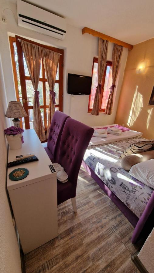 Pansion Oscar Summer Garden Mostar Bagian luar foto